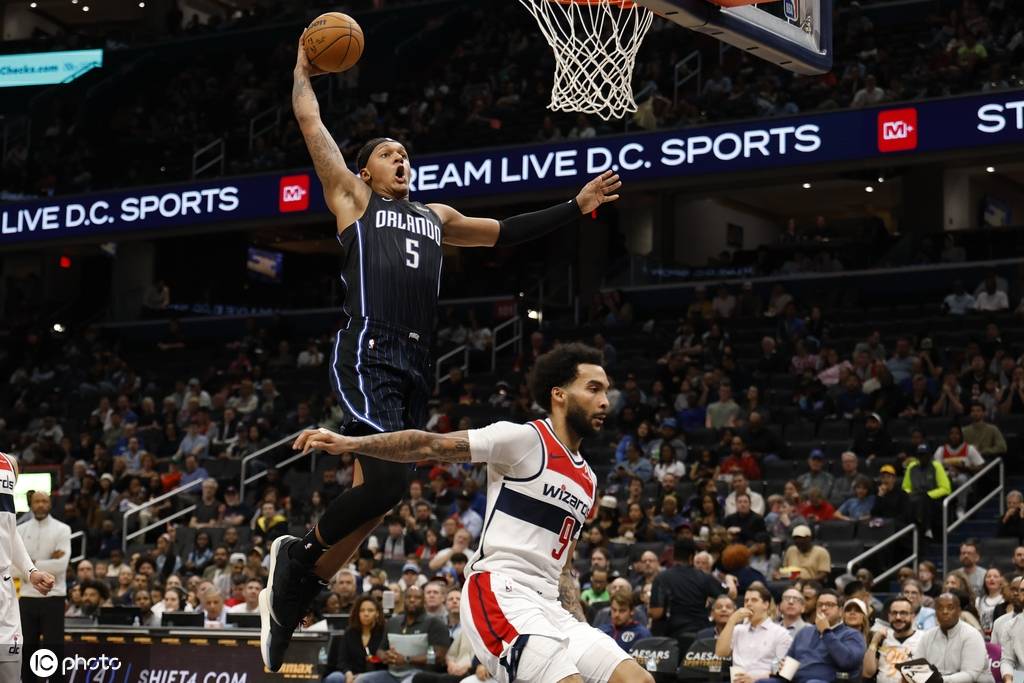 班凯罗33+18+8卡林顿32+9+7 瓦格纳27分魔术击败奇才